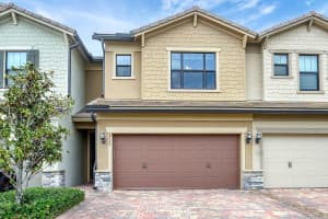 8337 Cadre Noir Rd, Wellington, FL 33467, Sold 08/16/24