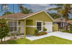 5697 Boynton Bay Cir Circle, Boynton Beach, FL 33437 Sold 04/29/24