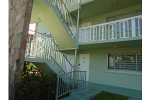 3300 Springdale Boulevard 202, Palm Springs, FL 33461 Sold 08/30/24