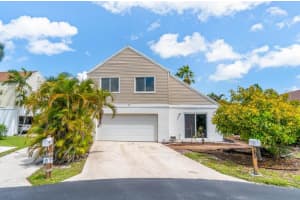 85 Buxton Lane, Boynton Beach, FL 33426 Sold 07/25/24
