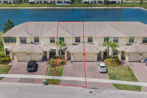9896 E Villa Circle, Vero Beach, FL 32966 Sold 08/05/24