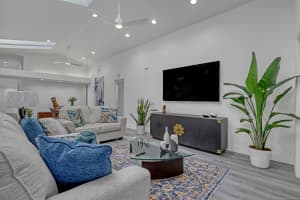 5253 Bolero Circle, Delray Beach, FL 33484 Sold 04/30/24