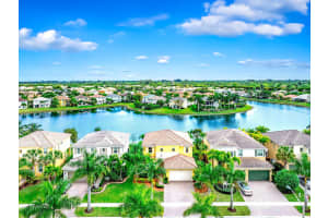 9560 Phipps Lane, Wellington, FL 33414 Sold 05/06/24