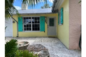 165 Lakeside Drive, Jupiter, FL 33458 Sold 05/10/24