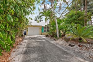 165 Lakeside Drive, Jupiter, FL 33458 Sold 05/10/24
