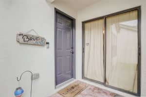 806 Landings Boulevard, Greenacres, FL 33413 Sold 07/22/24