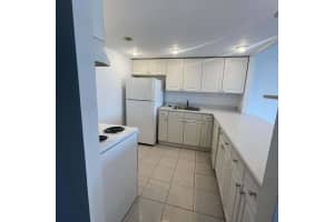 500 Executive Center Drive 4m, West Palm Beach, FL 33401 Sold 08/01/24