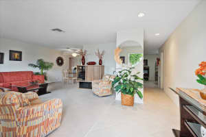 8100 NW 59 Place, Tamarac, FL 33321 Sold 08/07/24