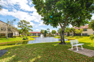 3270 Jog Park Dr, Greenacres, FL 33467, Sold 08/26/24