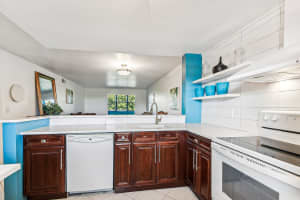 2601 NE 3rd St #403, Boynton Beach, FL 33435, Sold 06/14/24