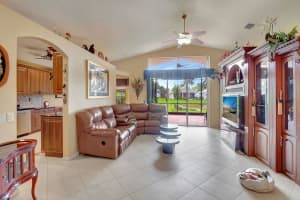 8122 La Jolla Vista Lane, Lake Worth, FL 33467 Sold 09/16/24