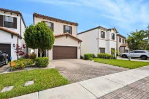 5028 Laurel Oak Drive, Palm Beach Gardens, FL 33410 Sold 05/15/24