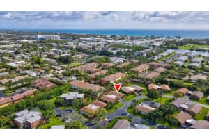 543 SE 28th Circle, Boynton Beach, FL 33435 Sold 05/22/24