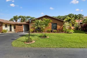 543 SE 28th Circle, Boynton Beach, FL 33435 Sold 05/22/24