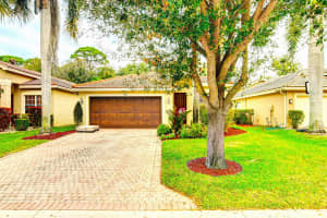 7923 Parsons Pine Drive, Boynton Beach, FL 33437 Sold 05/24/24