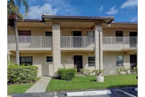 5550 Lakeside Dr APT 104, Margate, FL 33063, Sold 07/03/24