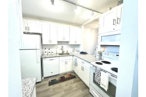 2811 Garden Dr S APT 304, Lake Worth Beach, FL 33461, Sold 09/12/24