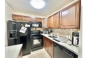 129 Suffolk D, Boca Raton, FL 33434 Sold 04/15/25