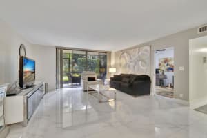 7564 Regency Lake Drive 102, Boca Raton, FL 33433 Sold 02/11/25