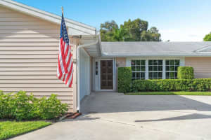 8 NW 24th Street, Delray Beach, FL 33444 Sold 09/03/24