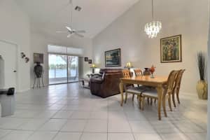 10697 Lake Shore Dr, Wellington, FL 33414, Sold 07/11/24