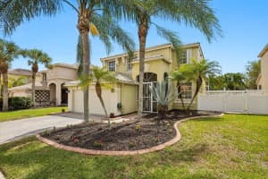 279 Saratoga Blvd E, West Palm Beach, FL 33411, Sold 05/10/24