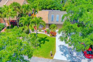 1057 Raintree Dr, Palm Beach Gardens, FL 33410, Sold 05/15/24