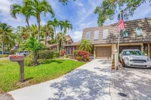 1057 Raintree Dr, Palm Beach Gardens, FL 33410, Sold 05/15/24
