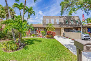 1057 Raintree Dr, Palm Beach Gardens, FL 33410, Sold 05/15/24