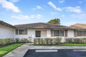 206 Club Drive, Palm Beach Gardens, FL 33418 Sold 10/11/24