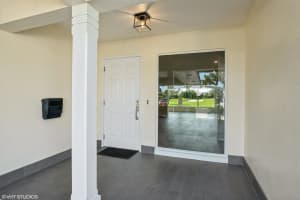 422 French Royale Circle, Atlantis, FL 33462 Sold 05/30/24