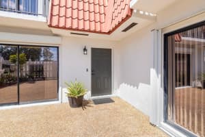 1421 SW 28th Avenue, Boynton Beach, FL 33426 Sold 05/16/24