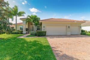 1413 SE Conference Circle, Stuart, FL 34997 Sold 06/05/24