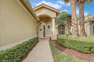 7660 Greenbrier Circle, Port Saint Lucie, FL 34986 Sold 11/21/24
