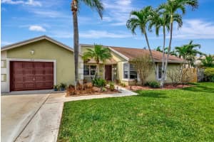 641 NW 10th Court, Boynton Beach, FL 33426 Sold 05/28/24