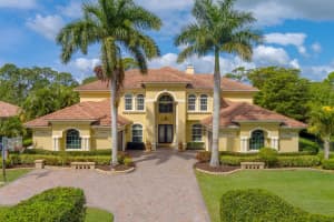 679 SW Squire Johns Lane, Palm City, FL 34990 Sold 08/30/24