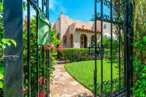 225 Lakeland Drive, West Palm Beach, FL 33405 Sold 06/05/24