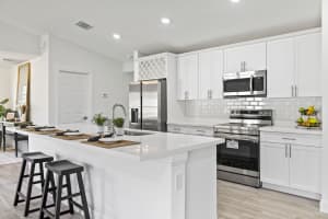 8186 97th Court, Vero Beach, FL 32967 Sold 09/18/24