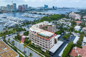 369 S Lake Drive Ph D, Palm Beach, FL 33480 Sold 01/21/25