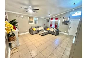 1048 Park Hill Drive, Haverhill, FL 33417 Sold 01/31/25