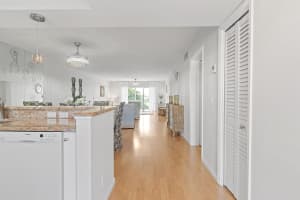 250 John F Kennedy Drive Ph 6, Atlantis, FL 33462 Sold 05/28/24