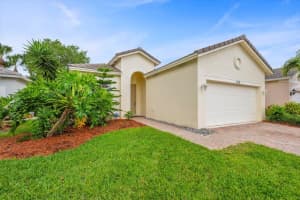 820 SW Rocky Bayou Terrace, Port Saint Lucie, FL 34986 Sold 05/24/24