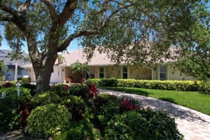 128 Queen Christina Court, Hutchinson Island, FL 34949 Sold 05/08/24