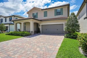 8218 Cadre Noir Road, Lake Worth, FL 33467 Sold 09/24/24