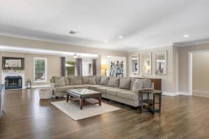 702 Lake Shore Drive, Delray Beach, FL 33444 Sold 07/01/24