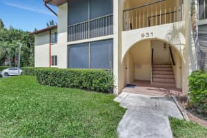 4871 Sable Pine Circle A2, West Palm Beach, FL 33417 Sold 05/15/24