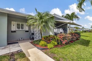 722 South Drive D, Delray Beach, FL 33445 Sold 09/06/24