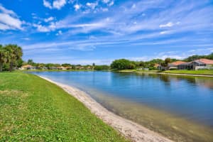 151 E Tall Oaks Circle, Palm Beach Gardens, FL 33410 Sold 07/26/24