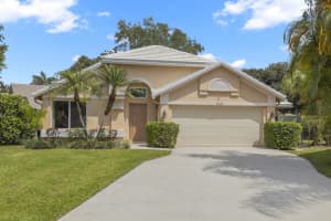 2049 Cross Breeze Drive, Wellington, FL 33414 Sold 05/24/24