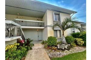 2104 NW 22nd Avenue 9104, Stuart, FL 34994 Sold 05/03/24